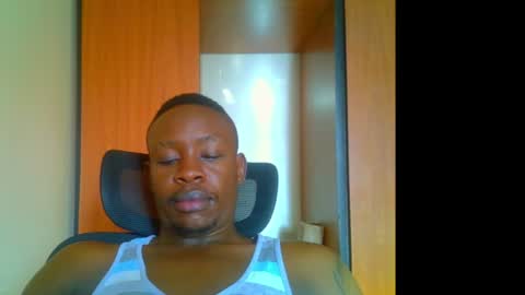 Snapshot of fineebony chatting on 06-14-26, 05:09 HOT AND SWEET online show from 06-14-26, 05:09