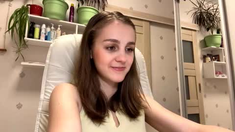 Keite wanna play  Meow online show from 11-14-25, 01:21