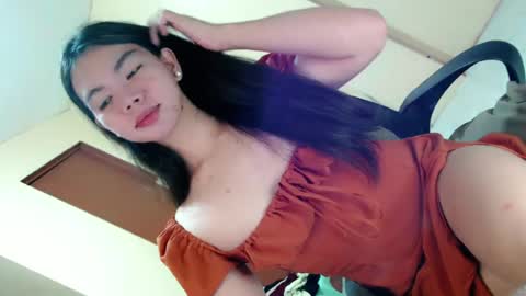 Snapshot of fionie_xxx chatting on 07-05-26, 06:48 FIONA online show from 07-05-26, 06:48
