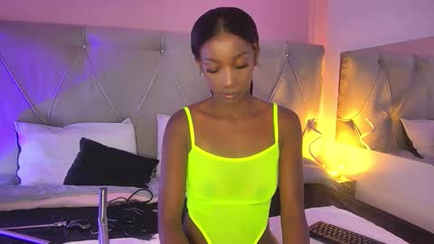 Fiorela Lenin  online show from 01-13-26, 06:46