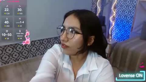 Snapshot of fiory_tay chatting on 06-30-26, 08:32 fiory tay online show from 06-30-26, 08:32