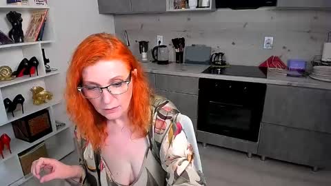 Snapshot of fire_foxone chatting on 05-22-26, 10:15 FireFox online show from 05-22-26, 10:15