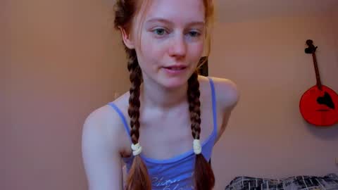 fire_luna online show from 12-12-24, 07:41