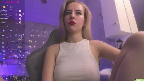 Snapshot of fire_moth chatting on 12-28-24, 10:47 Bellatrix online show from 12-28-24, 10:47