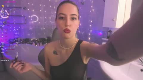 Snapshot of fire_moth chatting on 02-02-25, 04:37 Bellatrix online show from 02-02-25, 04:37