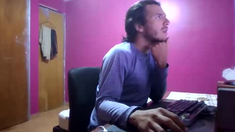 Snapshot of firefeelings chatting on 02-24-25, 03:23 Ricardo online show from 02-24-25, 03:23