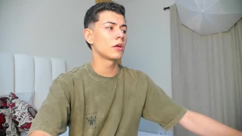 Nicolas online show from 12-14-25, 03:12