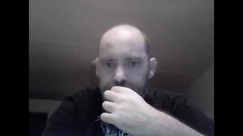 Snapshot of fireprince1977 chatting on 11-10-25, 11:37 Brad online show from 11-10-25, 11:37