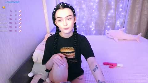 Snapshot of first_day_ chatting on 03-09-25, 10:08 ALICESTEVEVECTOR pvt open  online show from 03-09-25, 10:08