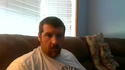 firsttimer206717 online show from 10-07-25, 02:14