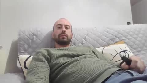 Snapshot of fisarmonico chatting on 12-20-24, 06:13 fisarmonico online show from 12-20-24, 06:13