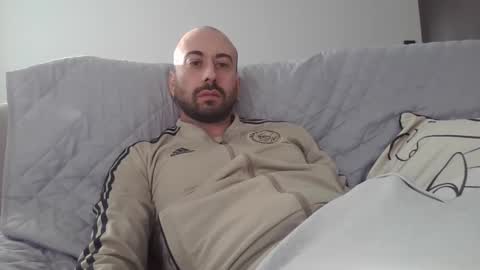 Snapshot of fisarmonico chatting on 12-25-24, 01:41 fisarmonico online show from 12-25-24, 01:41