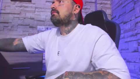 fisherrman666 online show from 10-16-25, 01:06