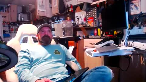 fishyfishy6460 online show from 11-13-25, 03:49