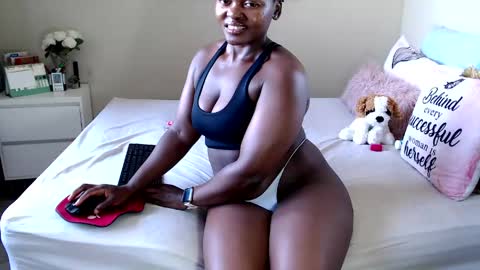 Snapshot of fitblair66_ chatting on 05-15-26, 12:12 fitblair66_ online show from 05-15-26, 12:12