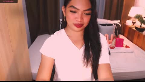 Snapshot of fitfemme_anna chatting on 07-02-26, 10:43 fitfemme_anna online show from 07-02-26, 10:43