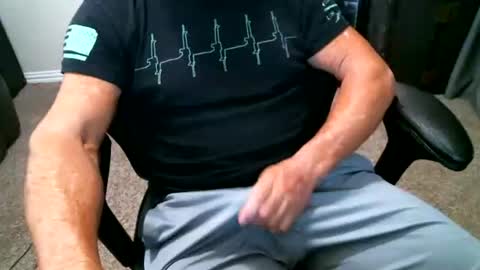 fitguy40 online show from 03-25-26, 08:04