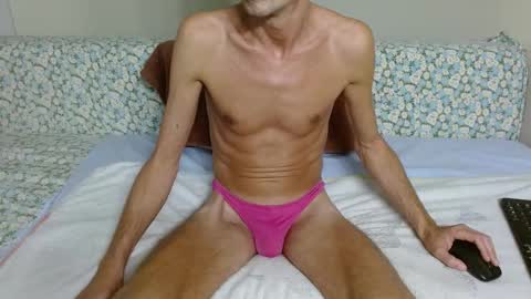 Luis online show from 10-12-25, 04:39
