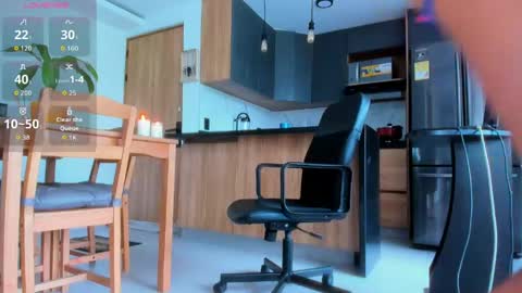 Elias Valencia online show from 04-13-26, 01:38