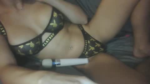 fitsexycouple28 online show from 12-30-24, 07:04