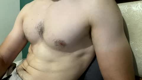 Snapshot of fittbigdick chatting on 05-31-26, 06:09 FittBoy online show from 05-31-26, 06:09
