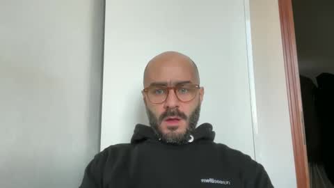 Snapshot of fla85 chatting on 12-15-24, 12:49 Fla is short for Flavio online show from 12-15-24, 12:49