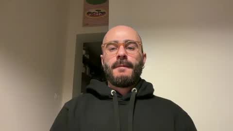 Snapshot of fla85 chatting on 02-03-25, 05:03 Fla is short for Flavio online show from 02-03-25, 05:03