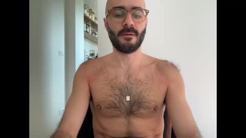 Snapshot of fla85 chatting on 02-26-25, 11:09 Fla is short for Flavio online show from 02-26-25, 11:09