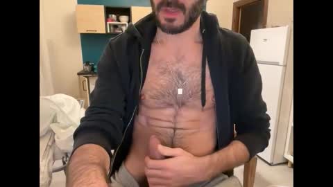 Snapshot of fla85 chatting on 03-10-25, 08:45 Fla is short for Flavio online show from 03-10-25, 08:45