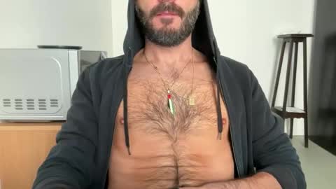 Snapshot of fla85 chatting on 10-09-25, 11:30 Fla is short for Flavio online show from 10-09-25, 11:30