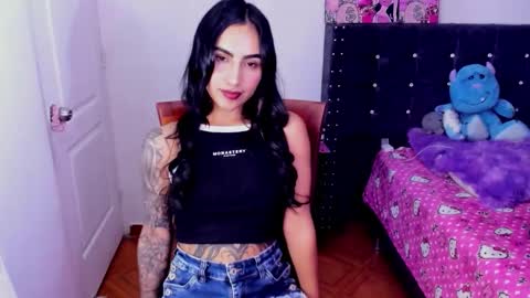 Snapshot of flaca_57 chatting on 11-18-25, 11:15 FLACA online show from 11-18-25, 11:15