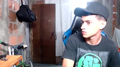  FLACO  online show from 11-23-25, 04:01