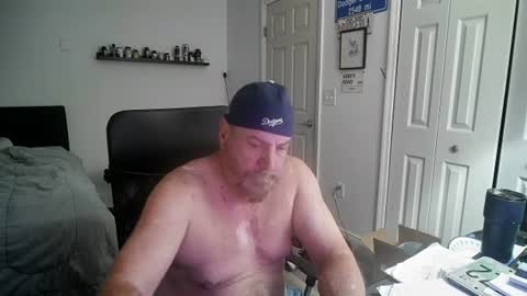 Florida guy online show from 08-06-26, 04:58