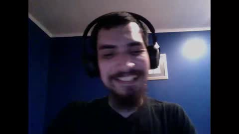 Snapshot of flamingolindo chatting on 10-31-25, 04:24 Flamingolindo online show from 10-31-25, 04:24