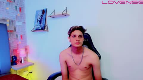 Snapshot of flaquito___ chatting on 04-10-26, 10:03 Flaquito online show from 04-10-26, 10:03