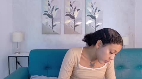 Flavia online show from 03-22-26, 12:30