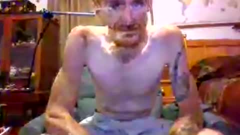 Nerdhearder online show from 07-06-26, 06:54