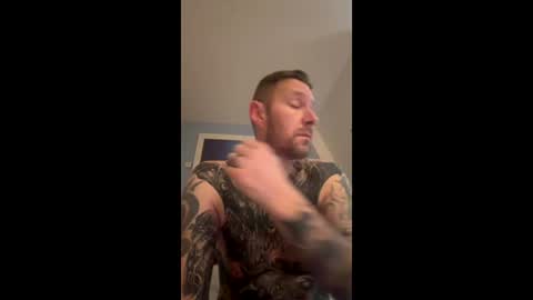 fletcher1985 online show from 06-03-26, 05:40