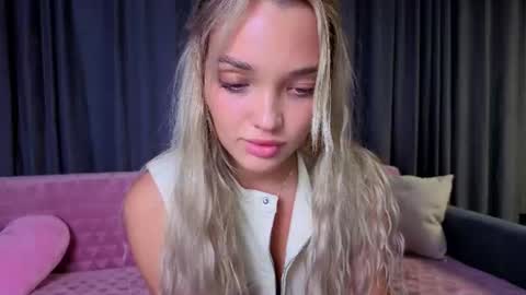Snapshot of flex_01 chatting on 08-01-26, 11:20 Daryana online show from 08-01-26, 11:20