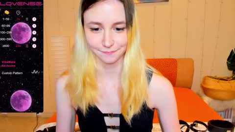 FlexiMona online show from 02-14-25, 11:42