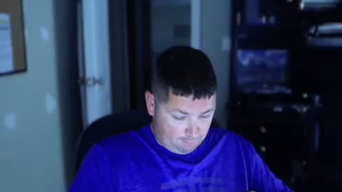 FL guy online show from 10-28-25, 12:41