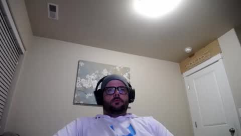 Snapshot of flikk14 chatting on 07-06-26, 05:04 flikk14 online show from 07-06-26, 05:04