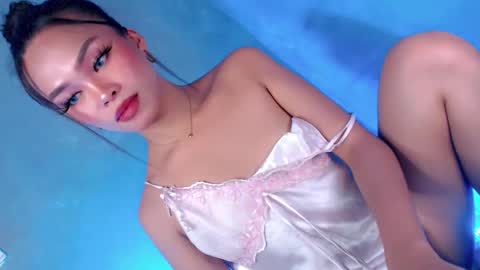 Suzy online show from 03-21-26, 01:48