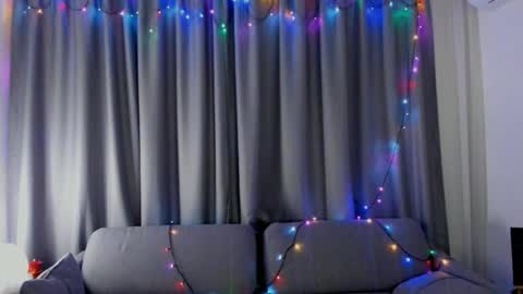 Snapshot of flirtbubble chatting on 02-27-26, 08:09 Doloras online show from 02-27-26, 08:09