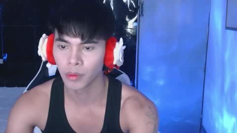 Snapshot of flirtfactorx chatting on 12-18-25, 02:45 flirtfactorx online show from 12-18-25, 02:45