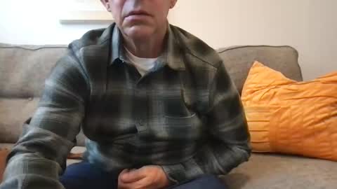 Flickrbrite online show from 12-12-24, 08:10