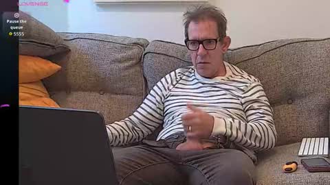 Flickrbrite online show from 03-30-26, 05:36