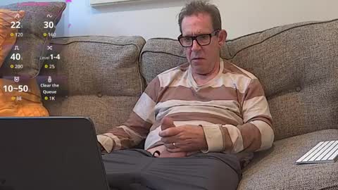 Flickrbrite online show from 04-10-26, 05:17