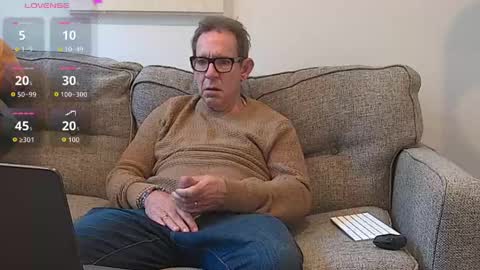 Flickrbrite online show from 04-20-26, 06:42