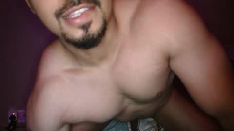 Snapshot of flirtsxxx chatting on 11-13-25, 12:26 flirtsxxx online show from 11-13-25, 12:26